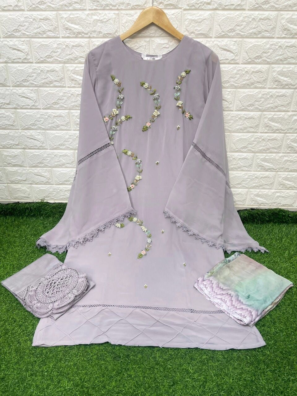 Luxuria Trendz 1207 New Exclusive Wear Designer Slawar Suits Collection